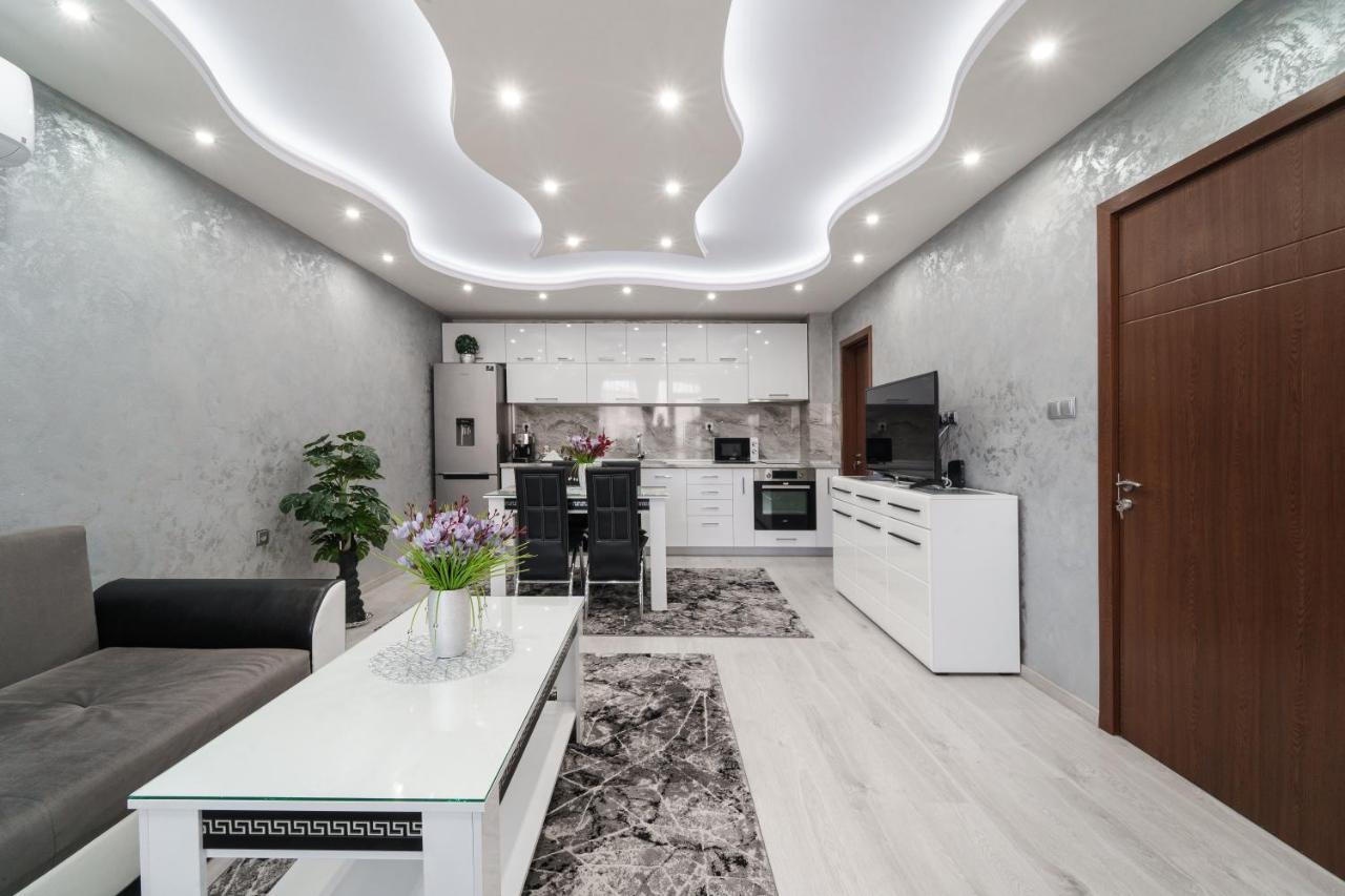 City Apartments - A Brand New Luxury & Comfy 2 Asenovgrad Exteriör bild